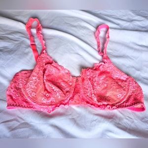 VS Bra